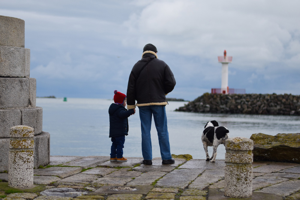 Dublin-Family-in-harbour-1000px